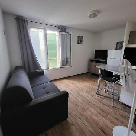 Studio Refait A Neuf Apartman Fréjus Kültér fotó