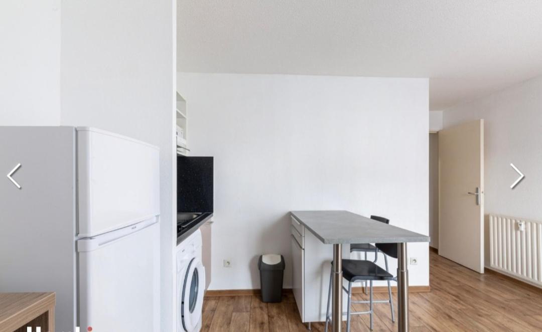 Studio Refait A Neuf Apartman Fréjus Kültér fotó